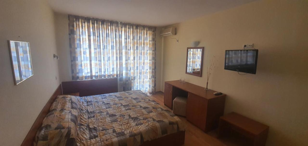 Diamond Hotel Primorsko Exterior foto