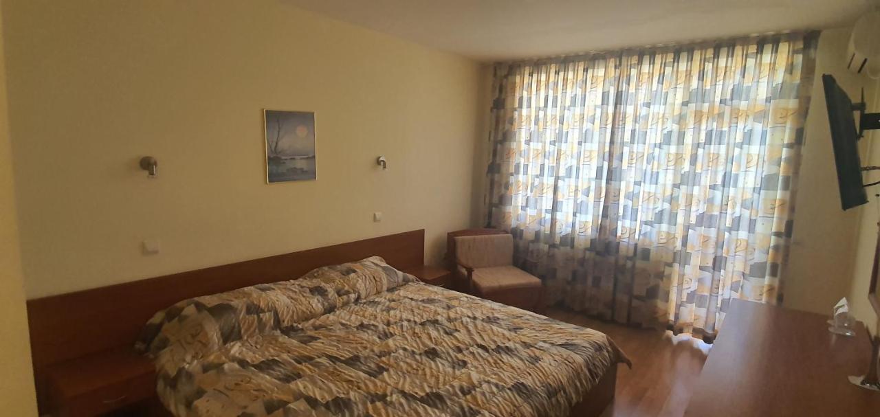 Diamond Hotel Primorsko Exterior foto